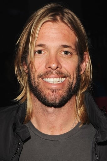 Portrait of Taylor Hawkins