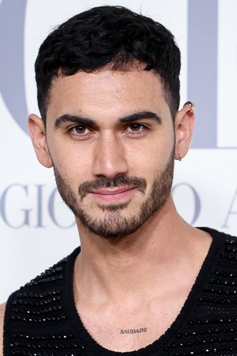 Portrait of Alejandro Speitzer