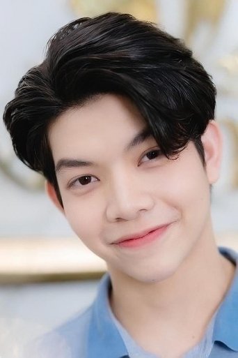 Portrait of Bug Danuphob Phurahong
