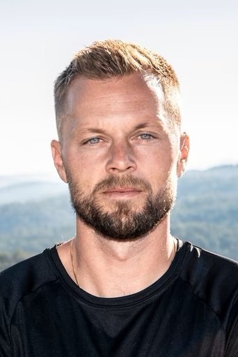 Portrait of Sebastian Larsson