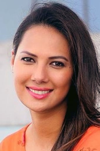 Portrait of Rochelle Rao