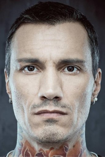 Portrait of Marten Roberto
