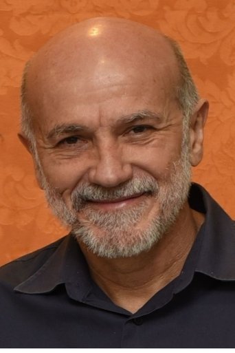 Portrait of Yashar Zambuzzi