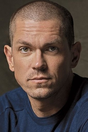 Portrait of Steve Howey
