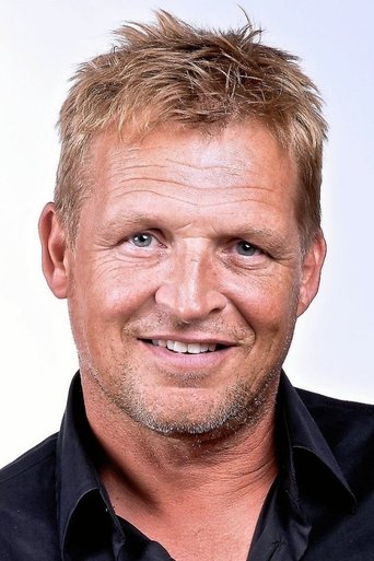 Portrait of Kim Schwartz