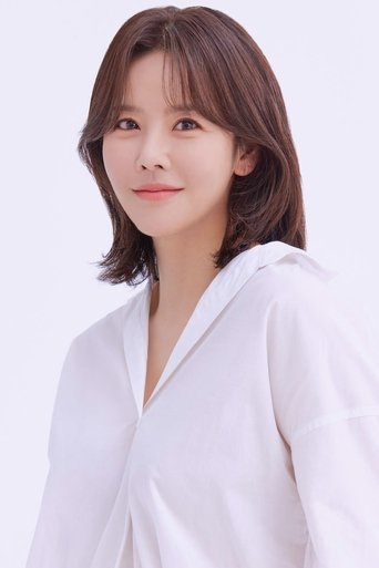 Portrait of Lee Yeon-doo