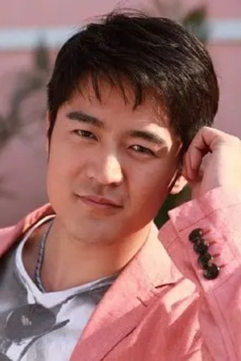 Portrait of 尚于博