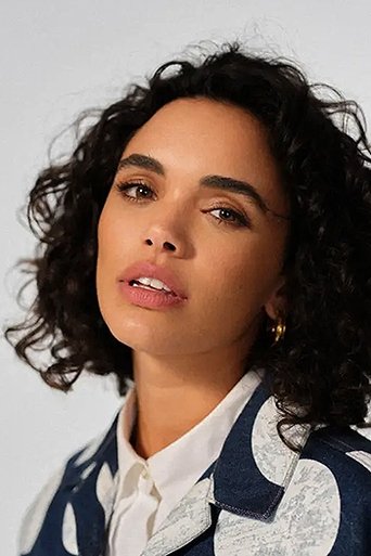 Portrait of Giovana Cordeiro