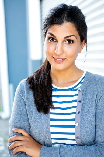 Portrait of Jasmine Elist