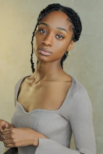 Portrait of Shanay Neusum-James