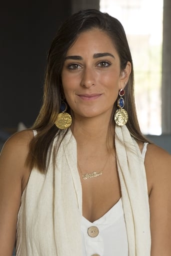 Portrait of Amina Khalil