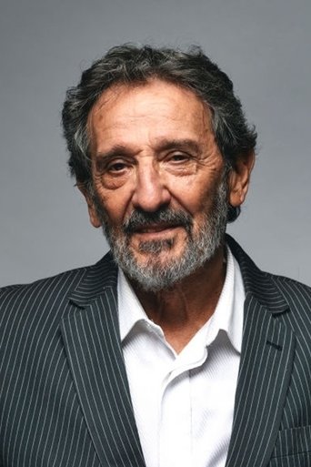 Portrait of Ricardo Merkin