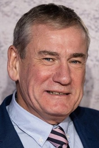 Portrait of Mark Huffam