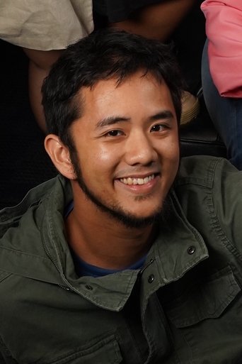 Portrait of Noah Del Rosario