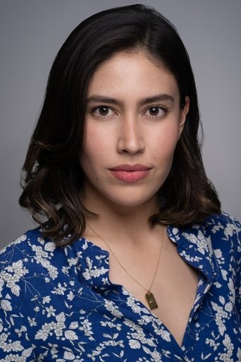 Portrait of Karina Segura