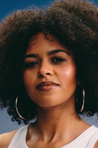 Portrait of Aminata Belli