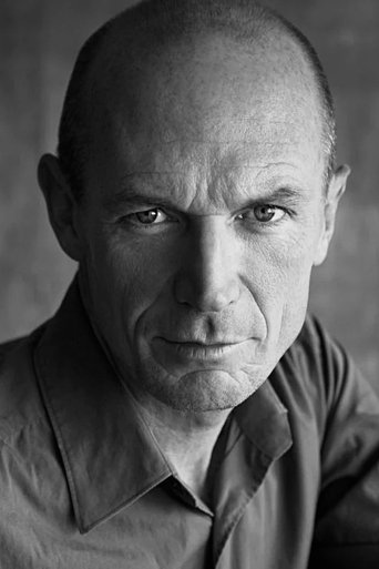 Portrait of Toby Huss