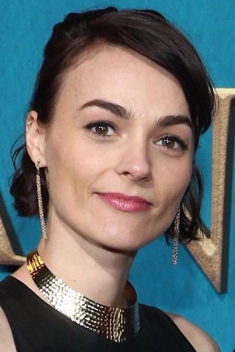 Portrait of Romane Portail