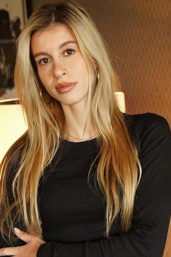 Portrait of quiteLola