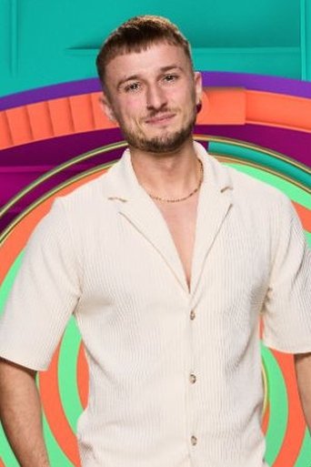Portrait of Tate Reynolds