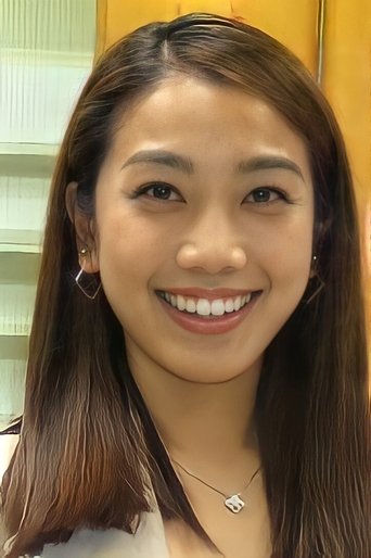 Portrait of Lesley Chiang