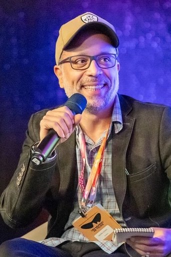 Portrait of Raoni Seixas