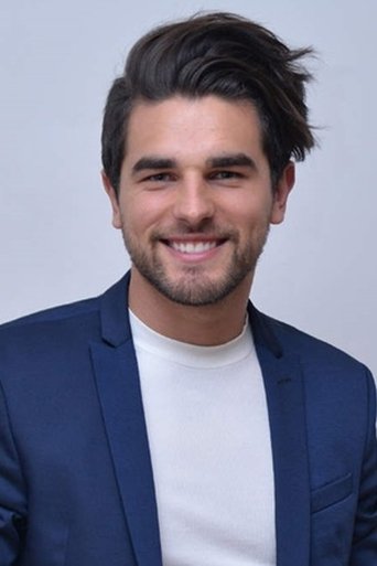 Portrait of Lucas Bernabé