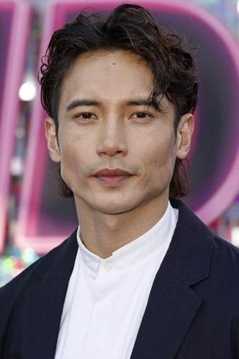 Portrait of Manny Jacinto