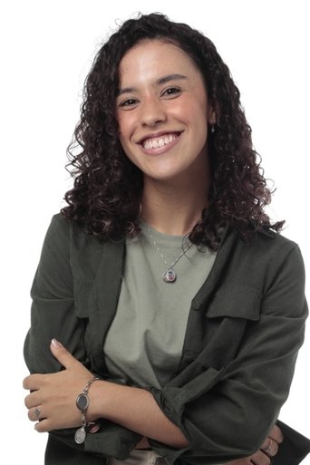 Portrait of Julia Gois