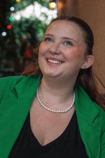 Portrait of Elise Rogien