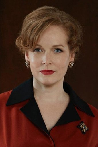 Portrait of Chelah Horsdal