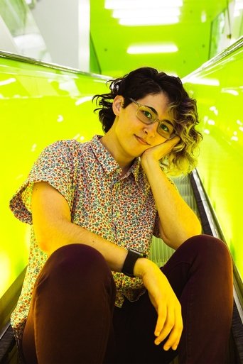 Portrait of Molly Lewis
