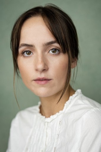 Portrait of Jessica Garton