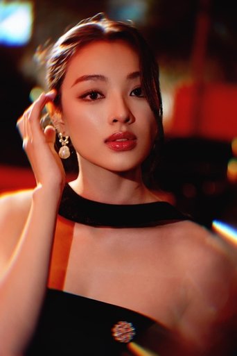 Portrait of Phạm Nguyễn Lan Thy