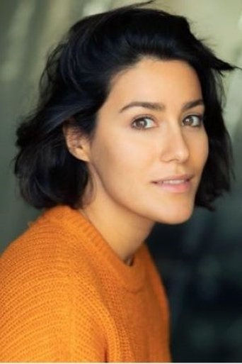 Portrait of Nisha Emich