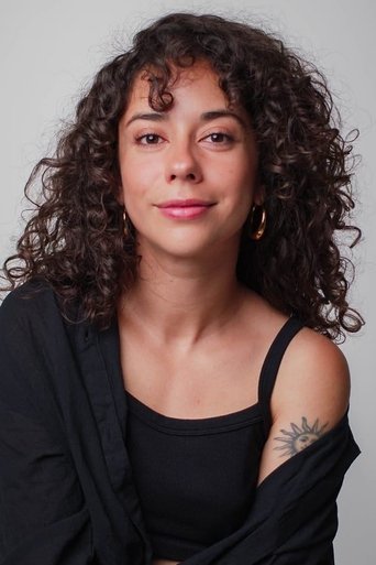 Portrait of Estefanía Inti