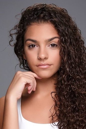 Portrait of Claudia Lachispa