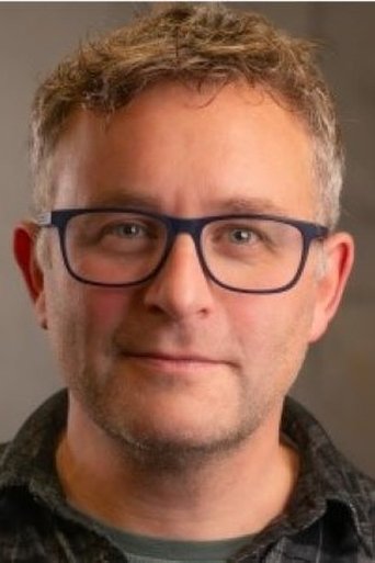 Portrait of Gareth Farr