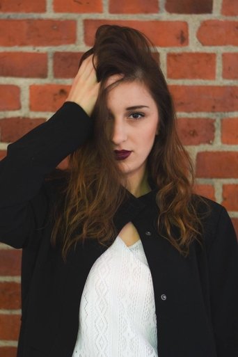 Portrait of Tara Salas