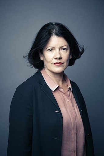 Portrait of Pippa Harris