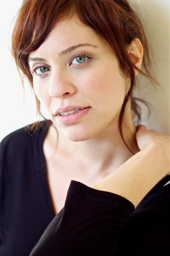 Portrait of Laura Roth