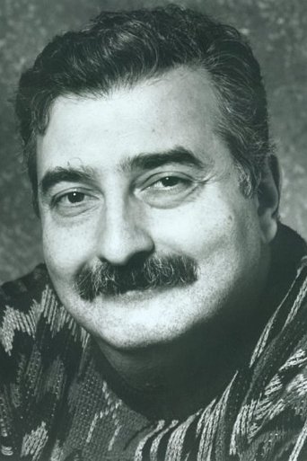 Portrait of Mike Bacarella