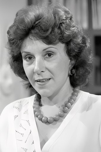 Portrait of Beatriz Lyra