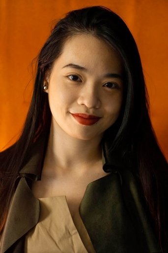 Portrait of Lynn Chia