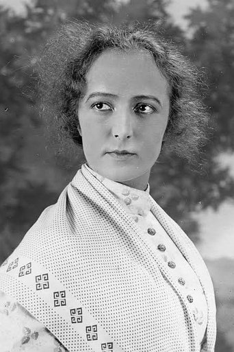 Portrait of Heidi Blåfield