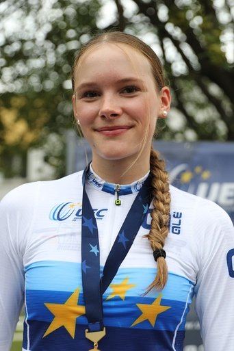 Portrait of Joëlle Messemer
