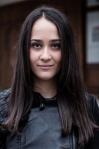 Portrait of More Raça