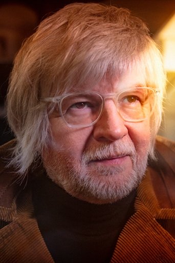 Portrait of Will Gregory