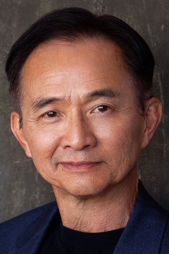 Portrait of Dennis Dun