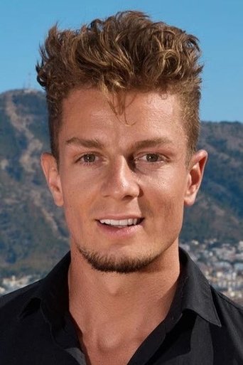 Portrait of Matthew Meier